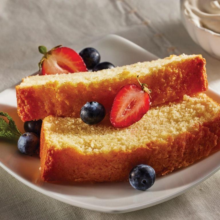 Traditional Vanilla Bean Pound Cake