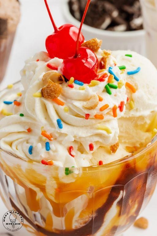 Vanilla Calamity Ice Cream Sundae