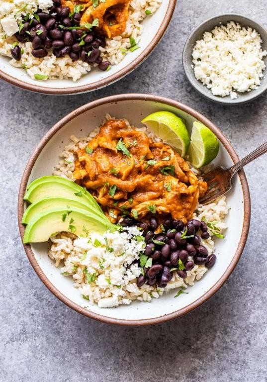 Vegetarian Black Bean Tinga Bowls