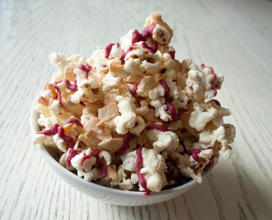 White Chocolate Raspberry Popcorn