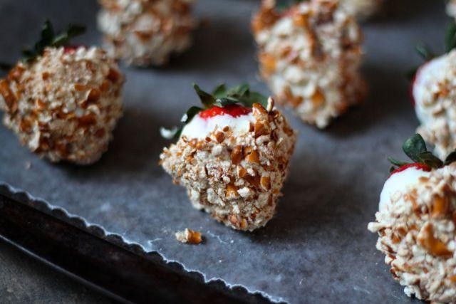 White Chocolate Strawberries with Crushed Pretzels