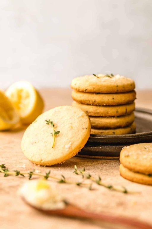 Wineberry and Lemon Thyme Shortbread