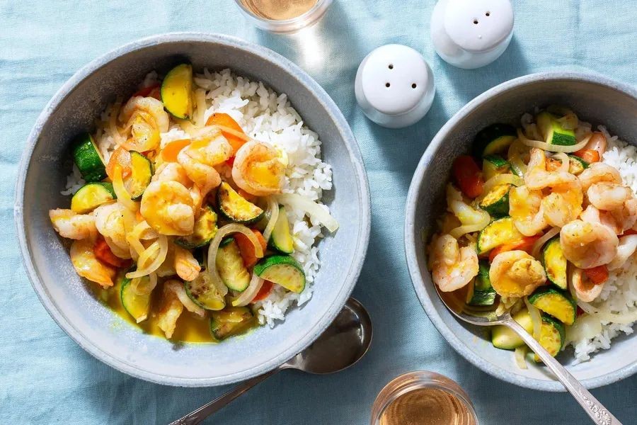 Yellow Curry with Shrimp and Zucchini