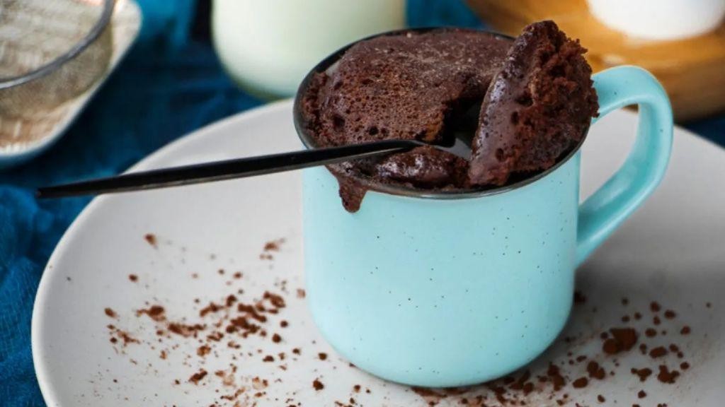 5-Minute Microwave Brownie