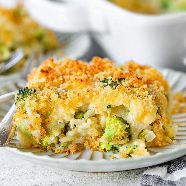 7-Ingredient Cheesy Broccoli Rice Casserole