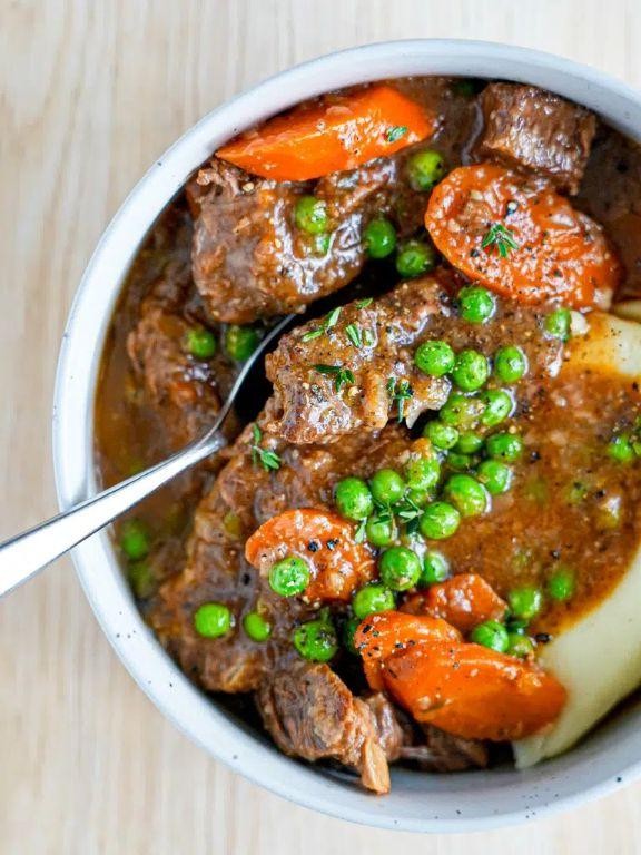7-Ingredient Slow Cooker Beef Stew