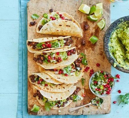 7-Ingredient Spicy Black Bean Tacos