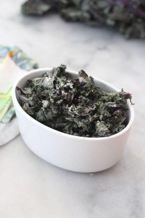 Air Fryer Salt and Vinegar Kale Chips
