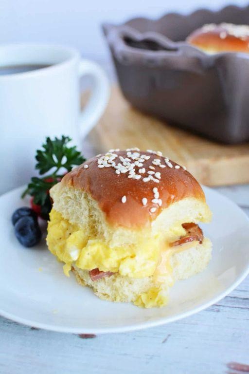 Apple Cinnamon Breakfast Sliders