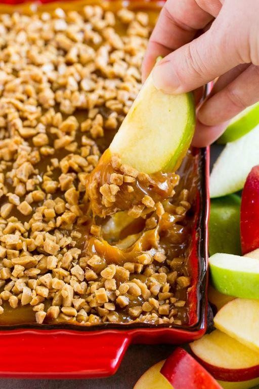 Apple Slices with Caramel Dip