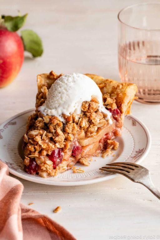 Apple and Cranberry Crumble