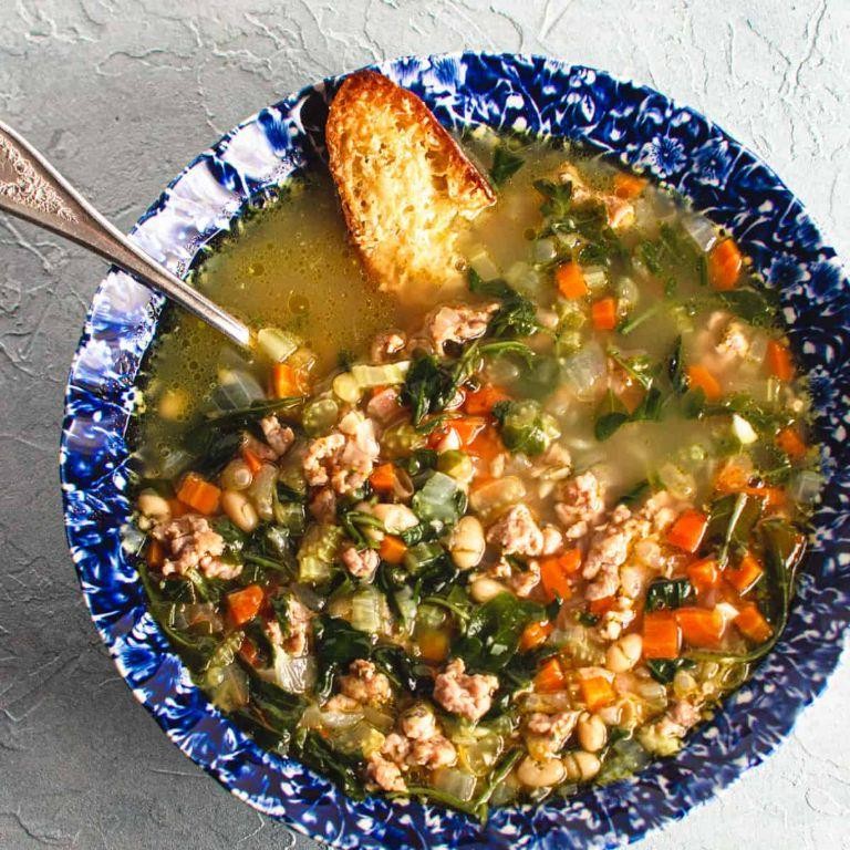 Arugula and White Bean Soup