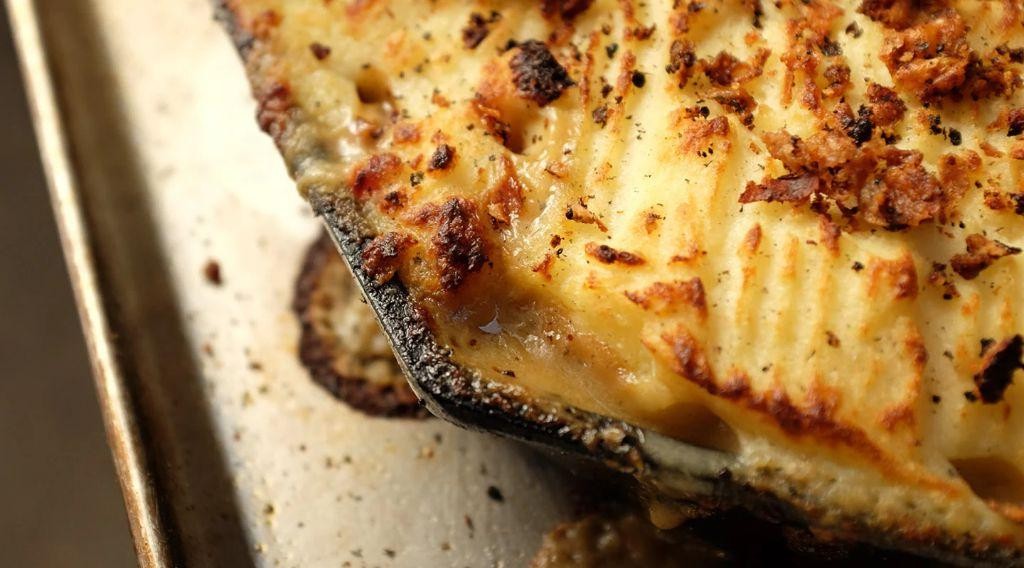 BBQ Chicken Shepherd’s Pie with Mashed Potato Topping