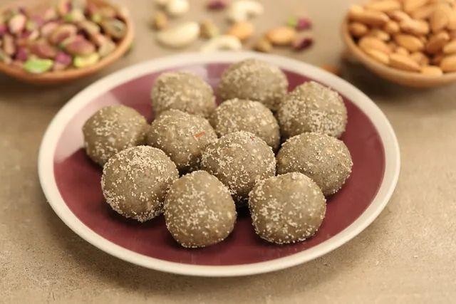 Bajra Ladoo with Nuts