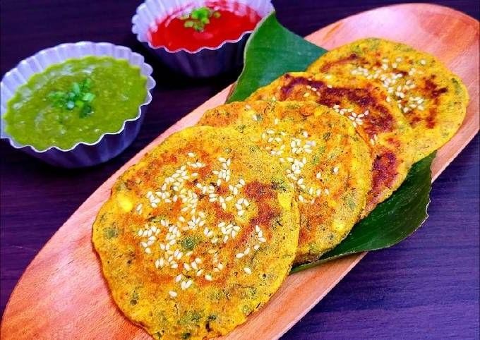 Bajra Pancakes with Honey