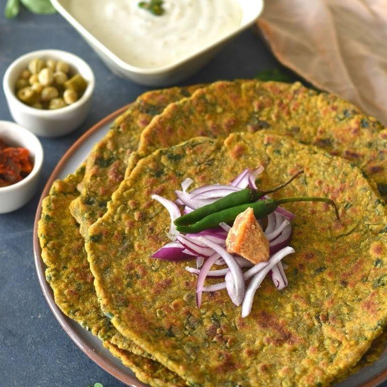 Bajra Paratha with Pickle