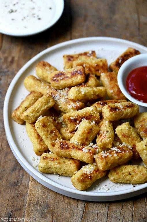 Baked Cauliflower Tots