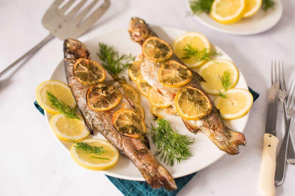 Baked Rainbow Trout with Dill and Lemon