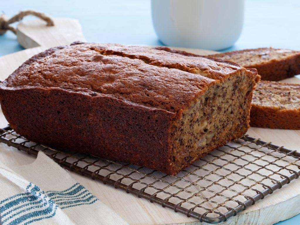 Banana Bread with Walnuts