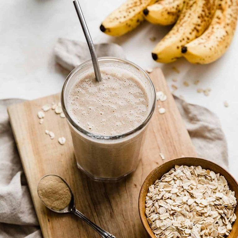 Banana Breast Milk Smoothie