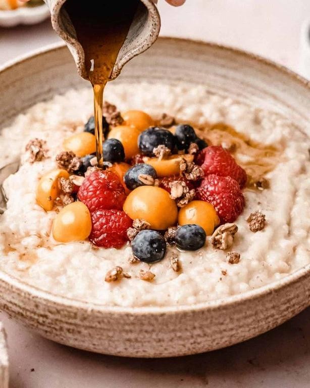 Barley Porridge with Honey and Berries