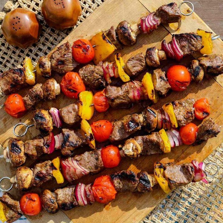 Beef Cube Kebabs with Vegetables