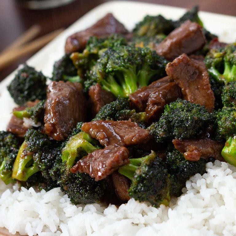 Beef and Broccoli with Leftover Steak