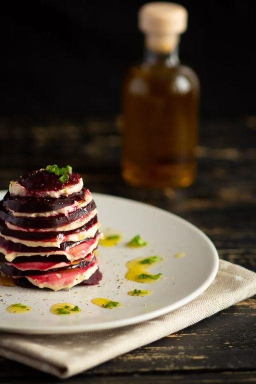 Beetroot and Cashew Cheese Spread