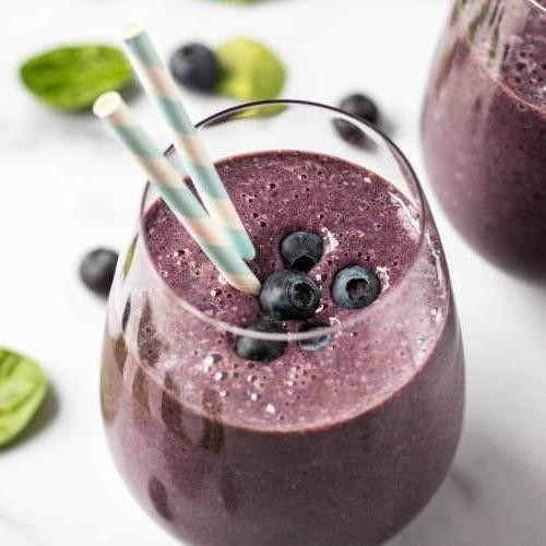 Berry Spinach Anti Inflammatory Smoothie