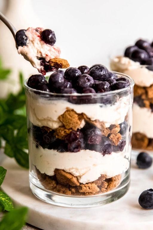 Blueberry Cool Whip Parfait