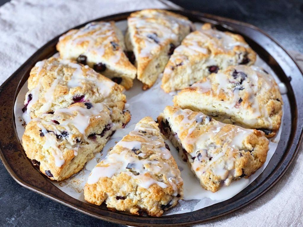 Blueberry Lemon Scones with Frozen Blueberries