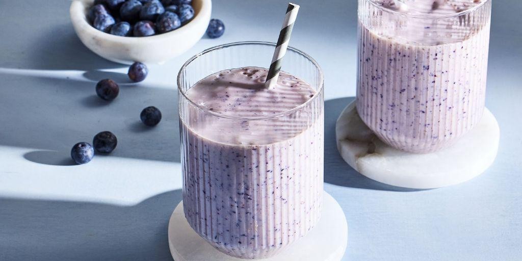 Blueberry Yogurt Smoothie