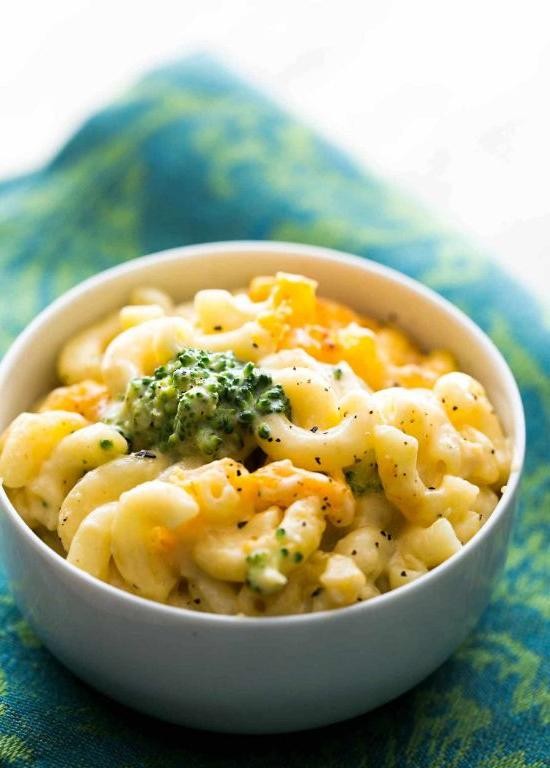 Broccoli Cheddar Mac and Cheese