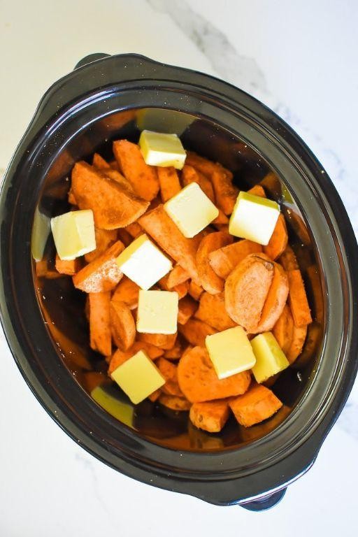 Brown Sugar and Cinnamon Sweet Potatoes in the Crockpot