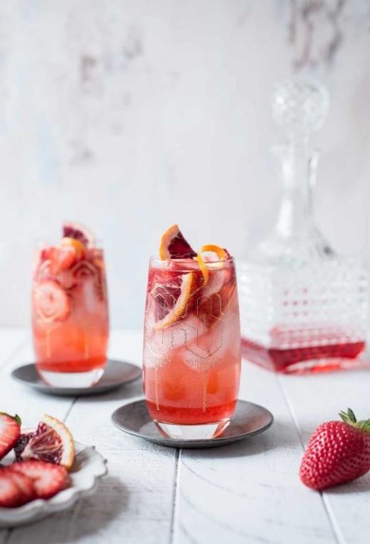 Campari Strawberry Lemonade