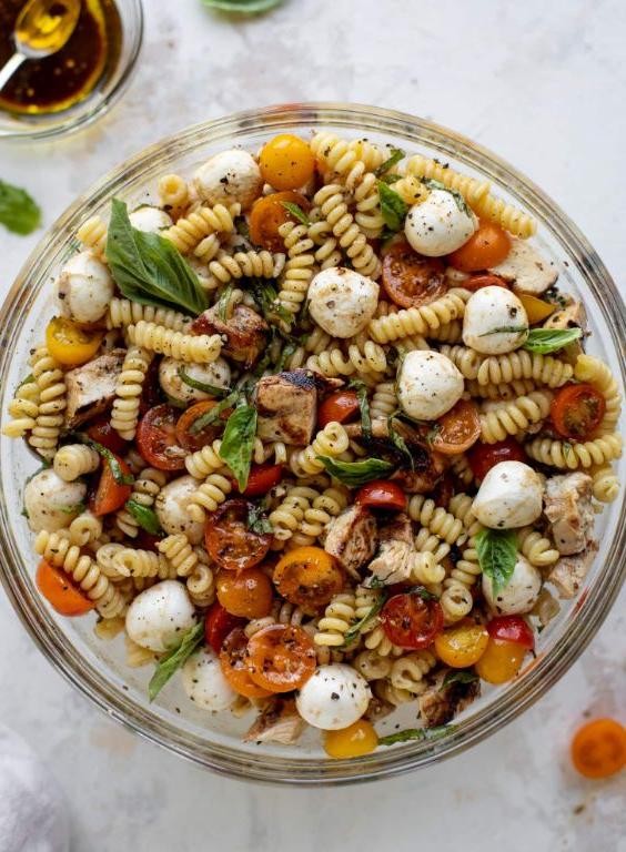 Caprese Grilled Chicken Pasta
