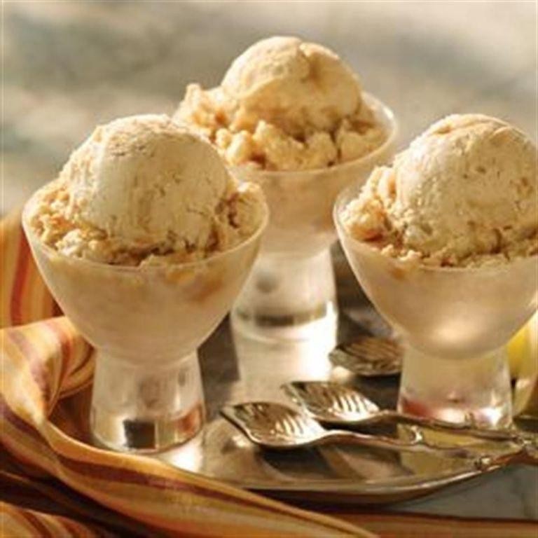 18 Decadent Caramel Apple Recipes for Fall