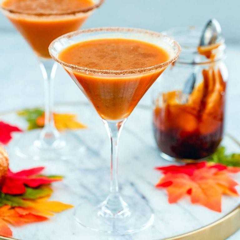 Caramel Drizzle Pumpkin Pie Martini