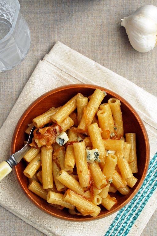 Caramelized Onion and Gorgonzola Sauce