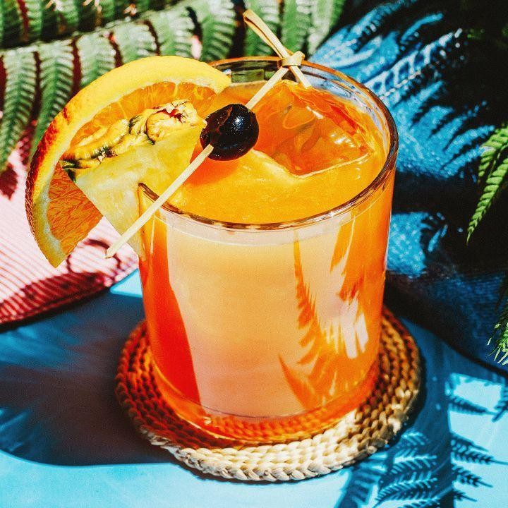 Caribbean Rum Swizzle