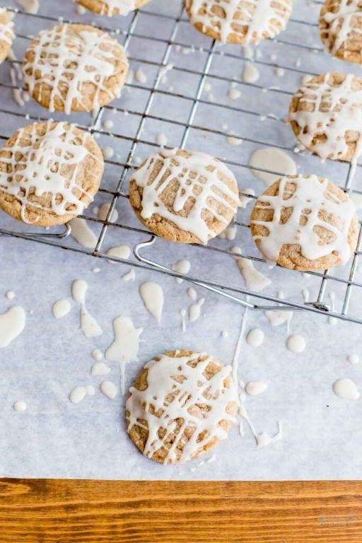 Chai Spiced Wreath Cookies