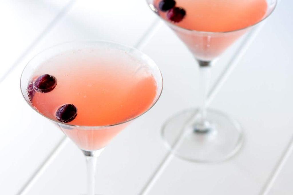 Champagne Cosmopolitan