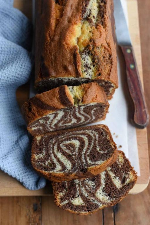 Charcoal and Vanilla Marble Cake