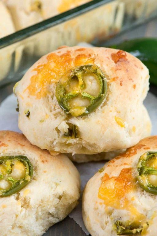 Cheddar Jalapeño Dinner Rolls