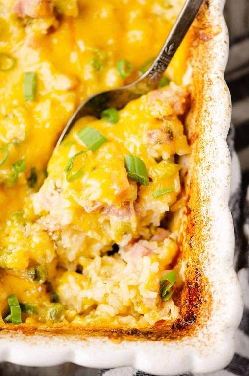 Cheesy Ham and Rice Bake