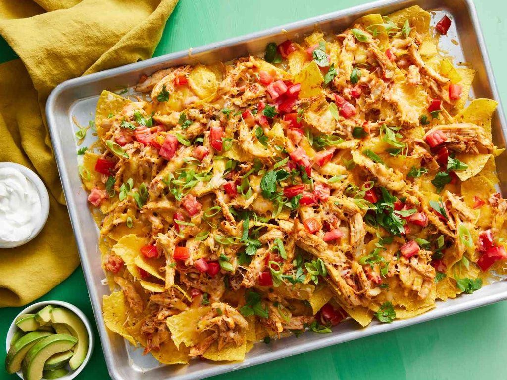 Cheesy Mexican Shredded Chicken Nachos