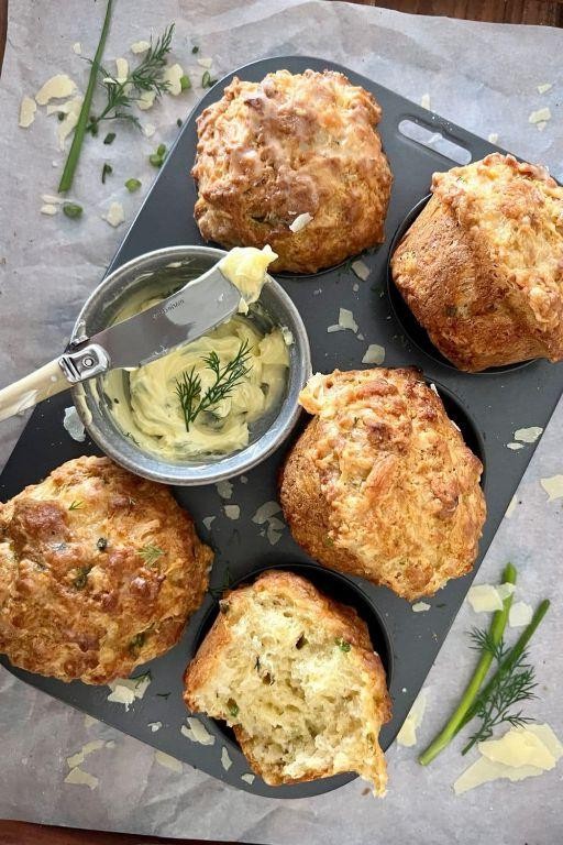 Cheesy Sourdough Discard Muffins