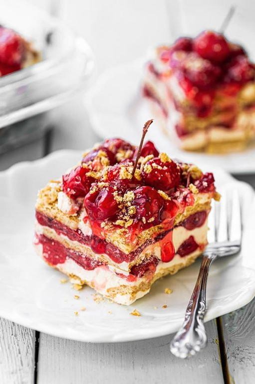 Cherry Cheesecake Icebox Cake