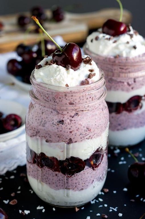 Cherry Yogurt Parfait