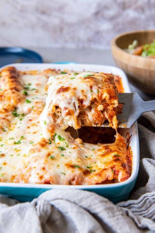 Chicken Marinara Lasagna Roll-Ups